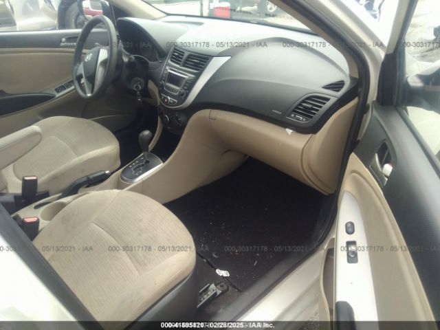 KMHCT4AE3GU137129 Hyundai ACCENT SE