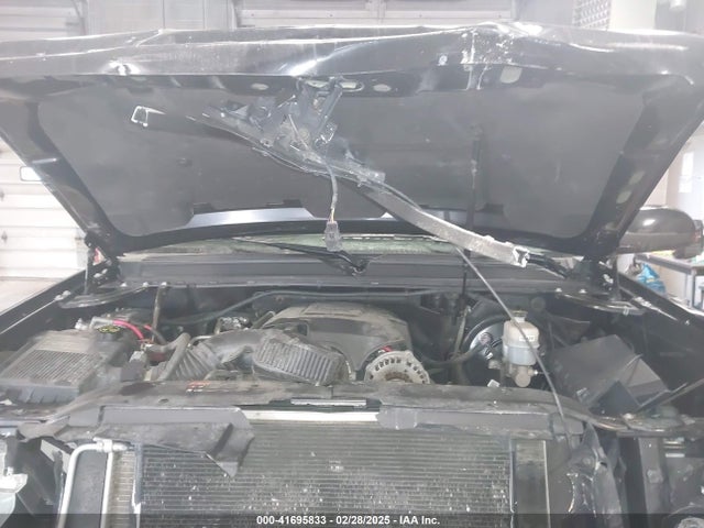 Продажа на аукционе авто 2013 Chevrolet Tahoe Lt, vin: 1GNSKBE0XDR145627, номер лота: 41695833