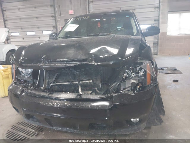 Продажа на аукционе авто 2013 Chevrolet Tahoe Lt, vin: 1GNSKBE0XDR145627, номер лота: 41695833