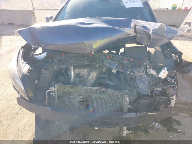 1G11C5SL8EF130914 Chevrolet MALIBU 1LT