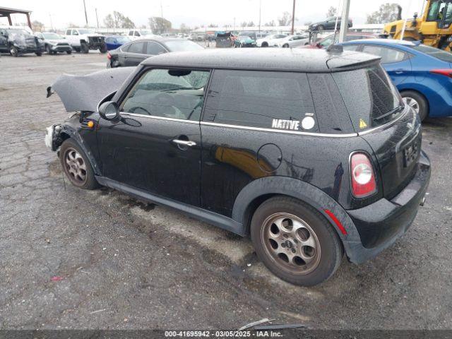 2013 MINI HARDTOP WMWSU3C51DT373054 Photo 2