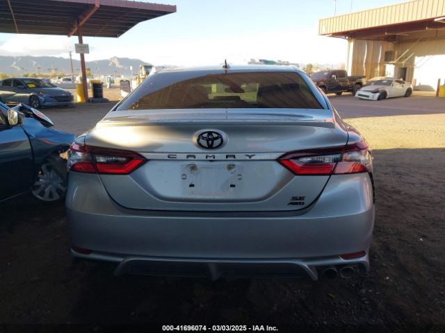 4T1G11BK7LU014082 Toyota Camry Se Nightshade Edition Awd