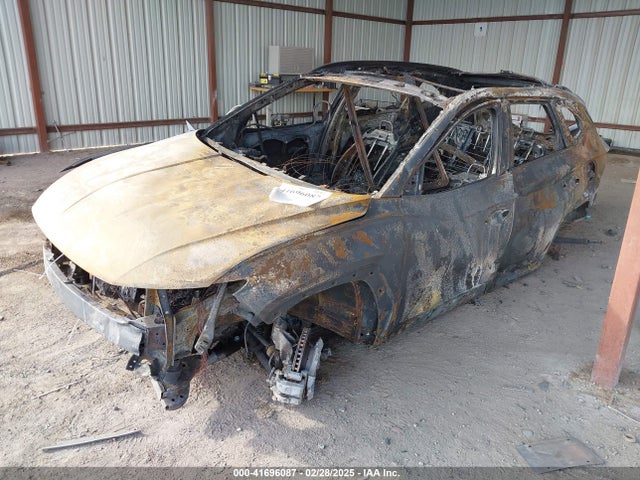 5NMJE3AE6NH054833 Hyundai Tucson Limited