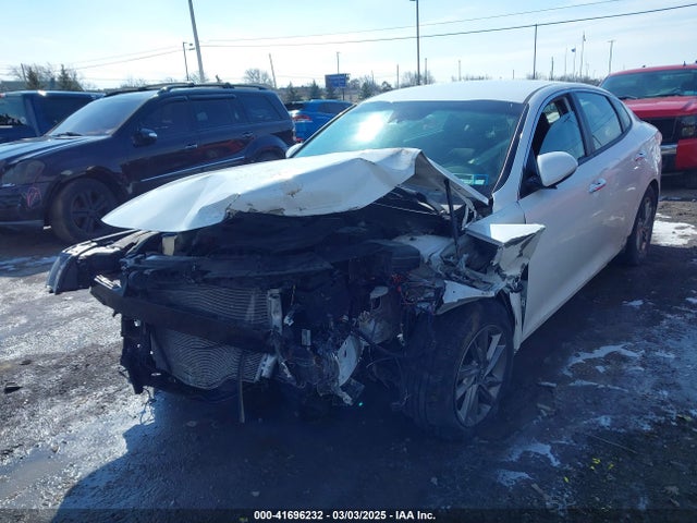 5XXGT4L36KG322694 KIA Optima Lx