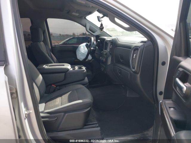 3GCUYEED8KG117097 Chevrolet Silverado 1500 Rst