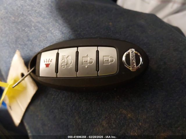 3N1CN8DV0LL850143 Nissan 2020