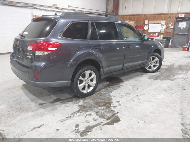 Продаж на аукціоні авто 2013 Subaru Outback 2.5i Premium, vin: 4S4BRBCC0D3285508, номер лоту: 41696360