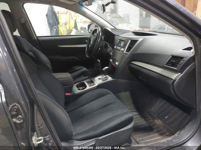 Продаж на аукціоні авто 2013 Subaru Outback 2.5i Premium, vin: 4S4BRBCC0D3285508, номер лоту: 41696360