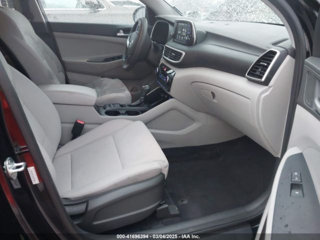 KM8J33A41MU359463 Hyundai Tucson Value