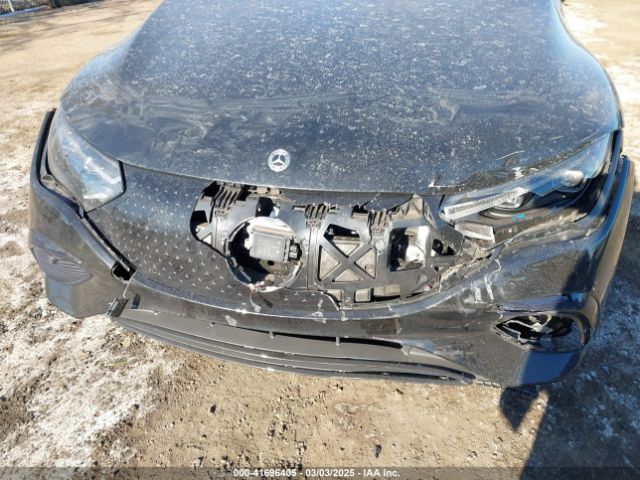 W1KEG2BB4PF017585 Mercedes-Benz ed