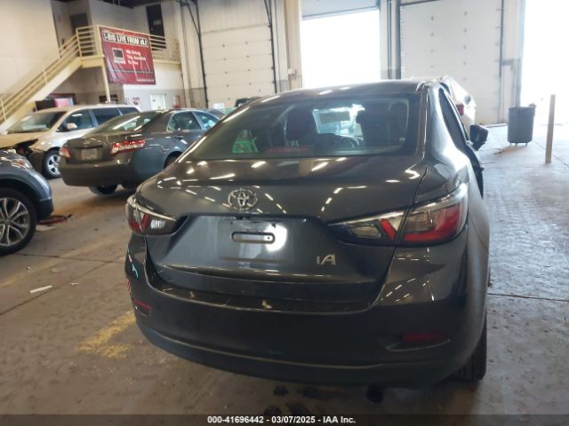 3MYDLBYV0HY176599 Toyota YARIS IA