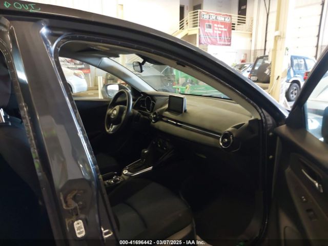 3MYDLBYV0HY176599 Toyota YARIS IA