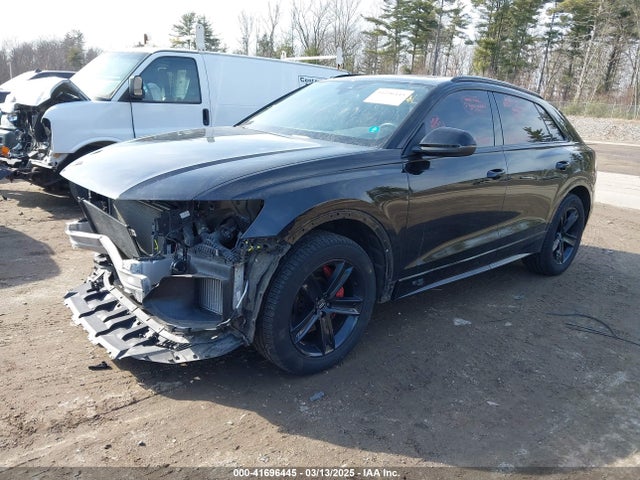 WA1AVAF18KD016156 Audi Q8 55 Premium