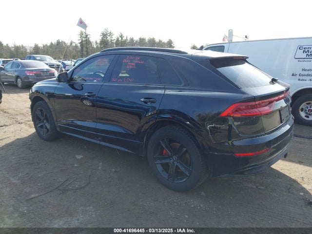 WA1AVAF18KD016156 Audi Q8 55 Premium