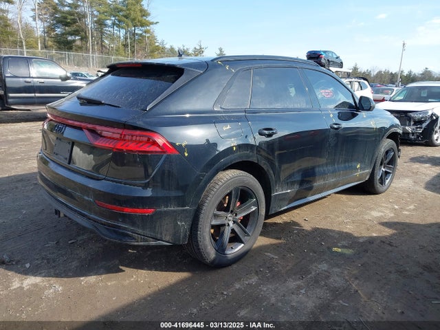 WA1AVAF18KD016156 Audi Q8 55 Premium