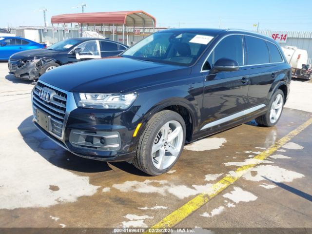WA1VAAF70KD003824 Audi Q7 55 Premium