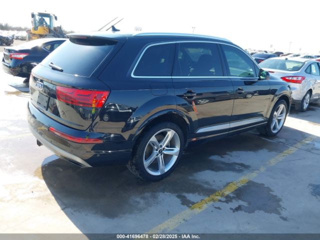 WA1VAAF70KD003824 Audi Q7 55 Premium