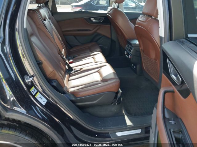 WA1VAAF70KD003824 Audi Q7 55 Premium