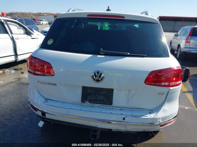 2016 VOLKSWAGEN TOUAREG WVGEF9BP7GD012339 Photo 5