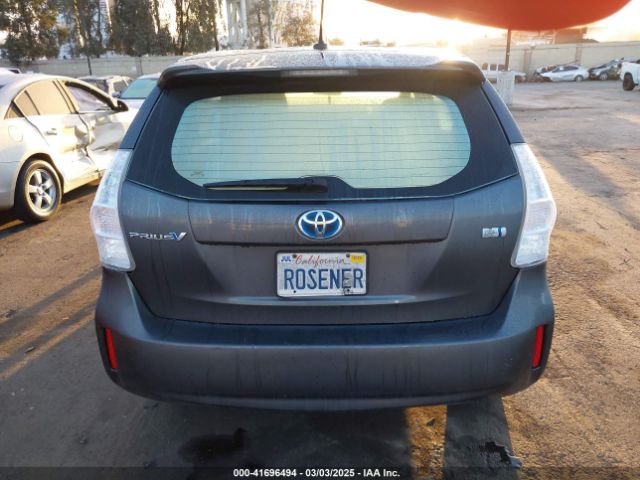 JTDZN3EU1E3325560 Toyota Prius V Three