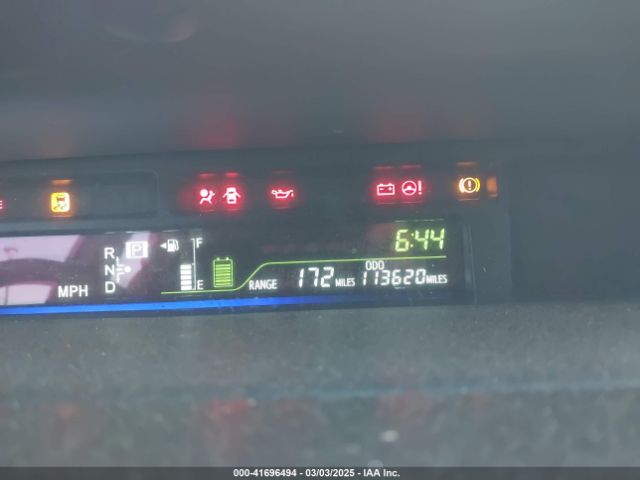 JTDZN3EU1E3325560 Toyota Prius V Three