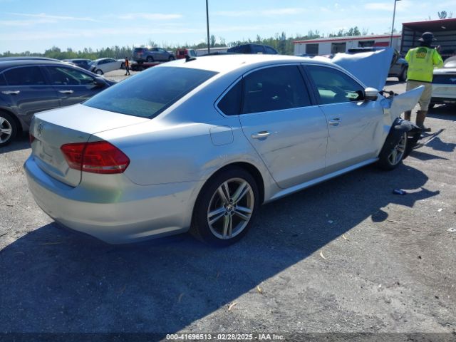 1VWBP7A31EC012246 Volkswagen Passat 2.5l Se