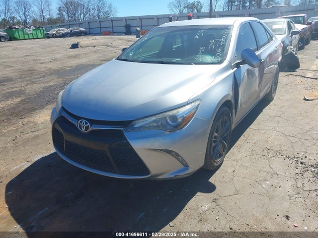 4T1BF1FK0HU451497 Toyota CAMRY SE