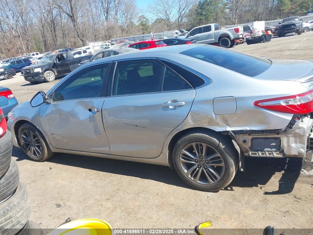4T1BF1FK0HU451497 Toyota CAMRY SE