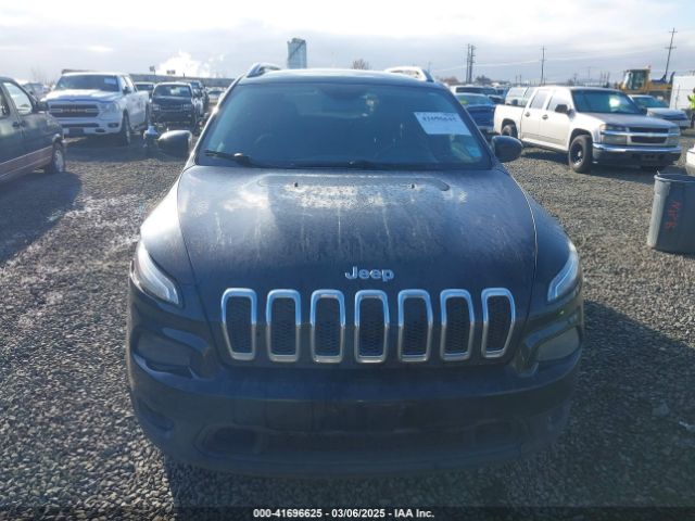 1C4PJMCB6FW709229 Jeep Cherokee Latitude