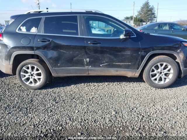 1C4PJMCB6FW709229 Jeep Cherokee Latitude