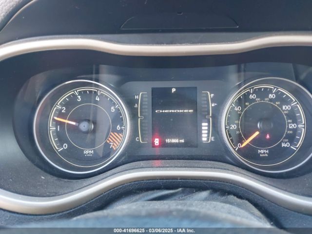 1C4PJMCB6FW709229 Jeep Cherokee Latitude