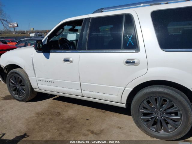 5LMJJ2JT1GEL04871 Lincoln Navigator Select