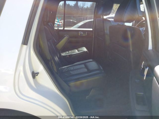 5LMJJ2JT1GEL04871 Lincoln Navigator Select