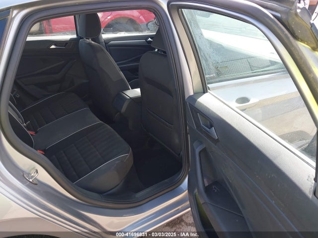 3VWBM7BU8RM027945 Volkswagen Jetta 1.5t Sport