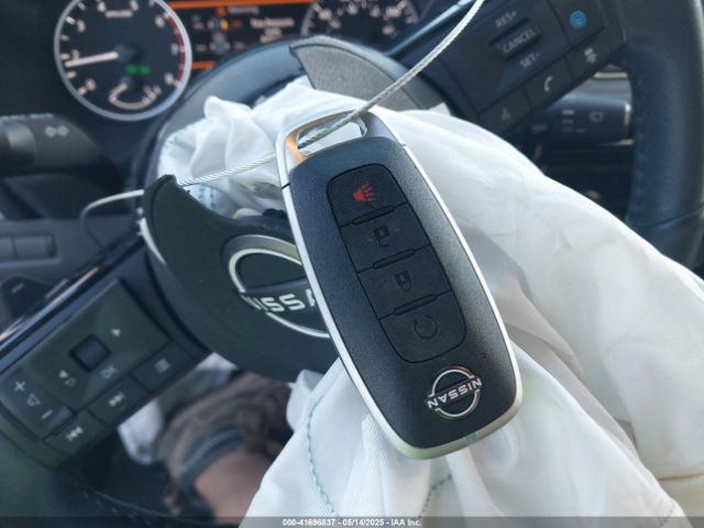 5N1BT3CA7PC873044 Nissan Rogue Sl Fwd