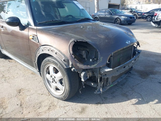 2011 MINI COOPER WMWSU3C50BT098645 Photo 5