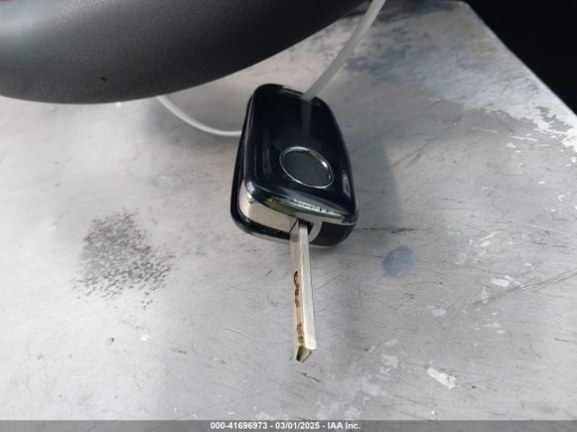 1G1105S3XHU115047 Chevrolet IMPALA 1LT