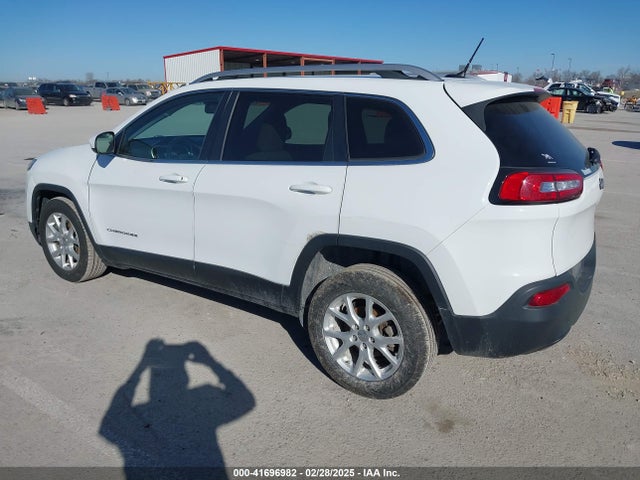 1C4PJLCB1GW291478 Jeep Cherokee Latitude