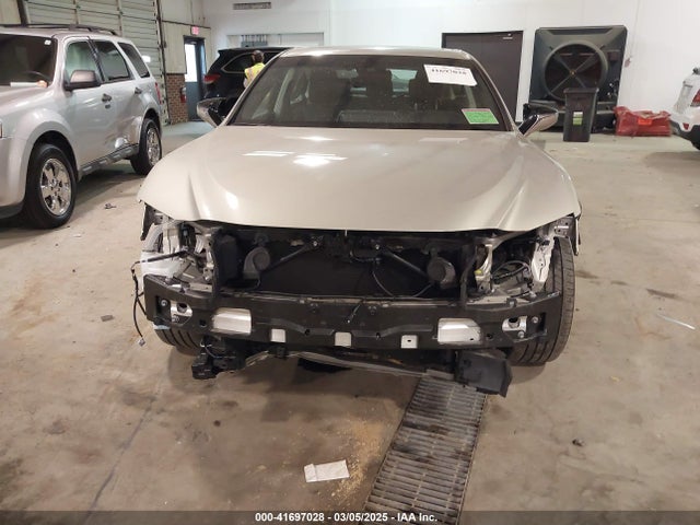 58ADZ1B19PU145080 Lexus ES 350