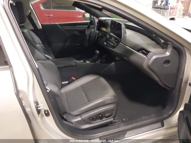 58ADZ1B19PU145080 Lexus ES 350