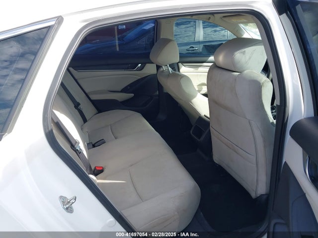 1HGCV1F16JA136084 Honda ACCORD LX
