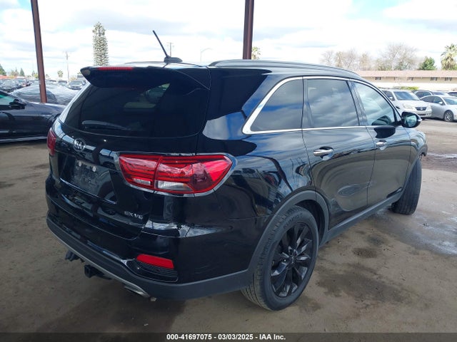 5XYPHDA53LG708931 KIA Sorento 3.3l Ex