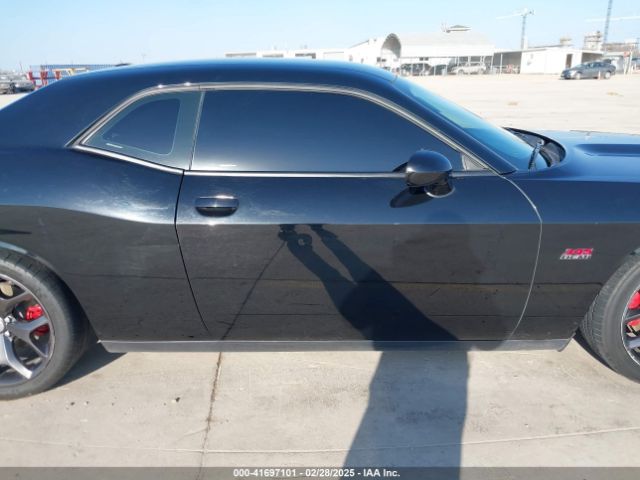 2C3CDZBT9KH737603 Dodge Challenger R/t