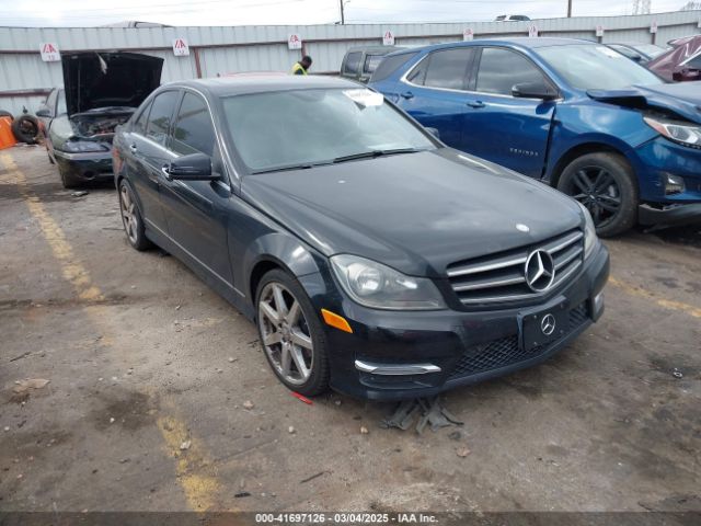 WDDGF4HB2EA953830 lot image