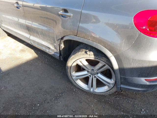 WVGBV7AX8GW054678 Volkswagen Tiguan R-line