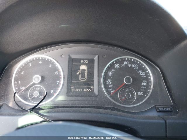 WVGBV7AX8GW054678 Volkswagen Tiguan R-line