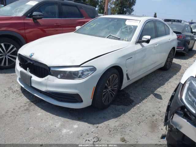 2019 BMW 530E WBAJA9C58KB399175 Photo 1