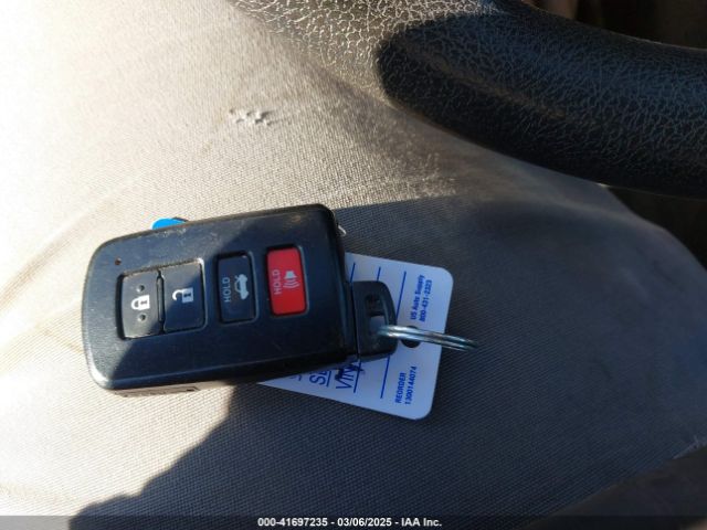 4T1BD1FK7FU167027 Toyota Camry Hybrid Le