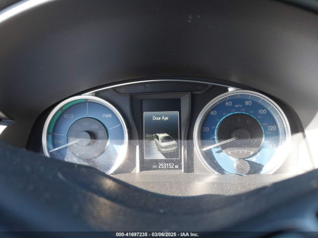 4T1BD1FK7FU167027 Toyota Camry Hybrid Le