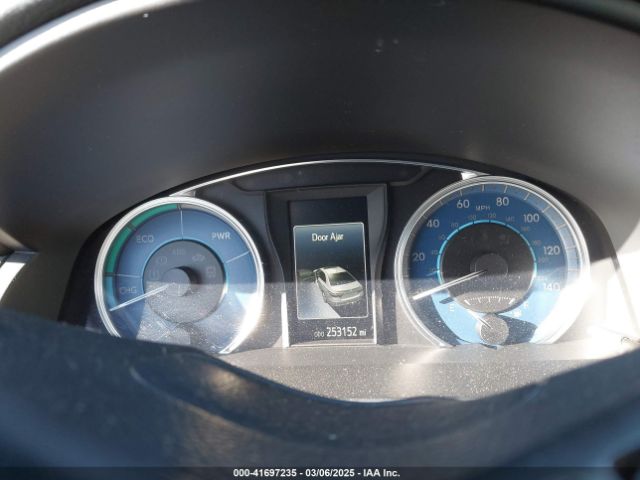 4T1BD1FK7FU167027 Toyota Camry Hybrid Le
